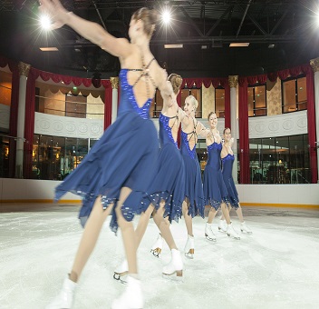 Experiences on ice at the heart of the spa hotel